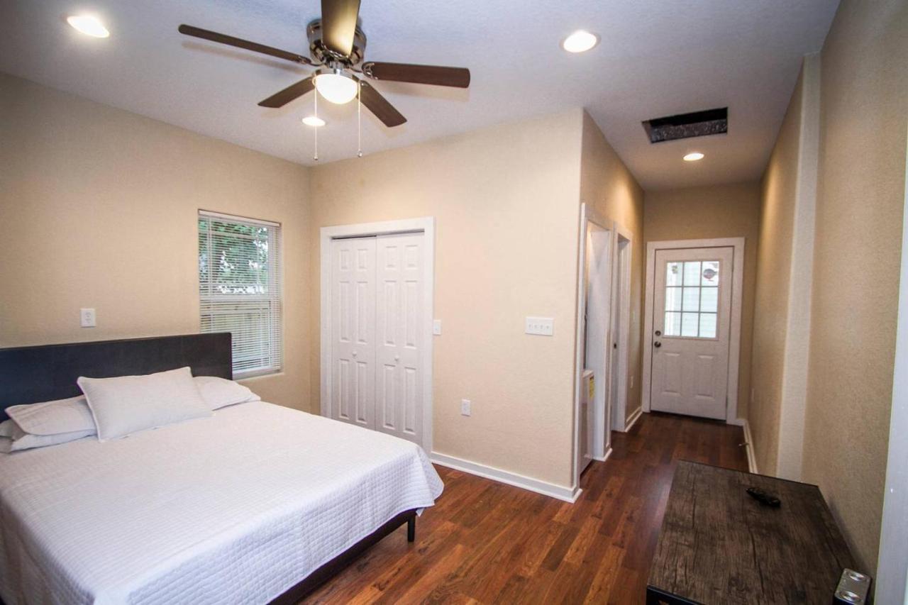 Hackberry St #A Renovated 2Br/2Ba Near Downtown Appartement San Antonio Buitenkant foto